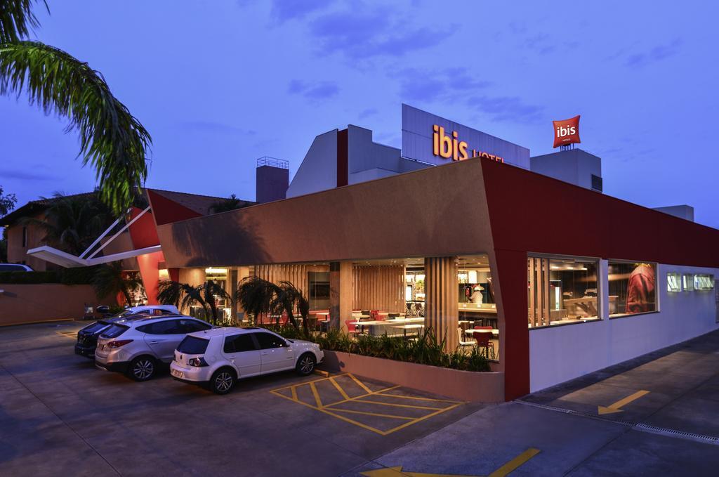 Ibis Hotel 3*